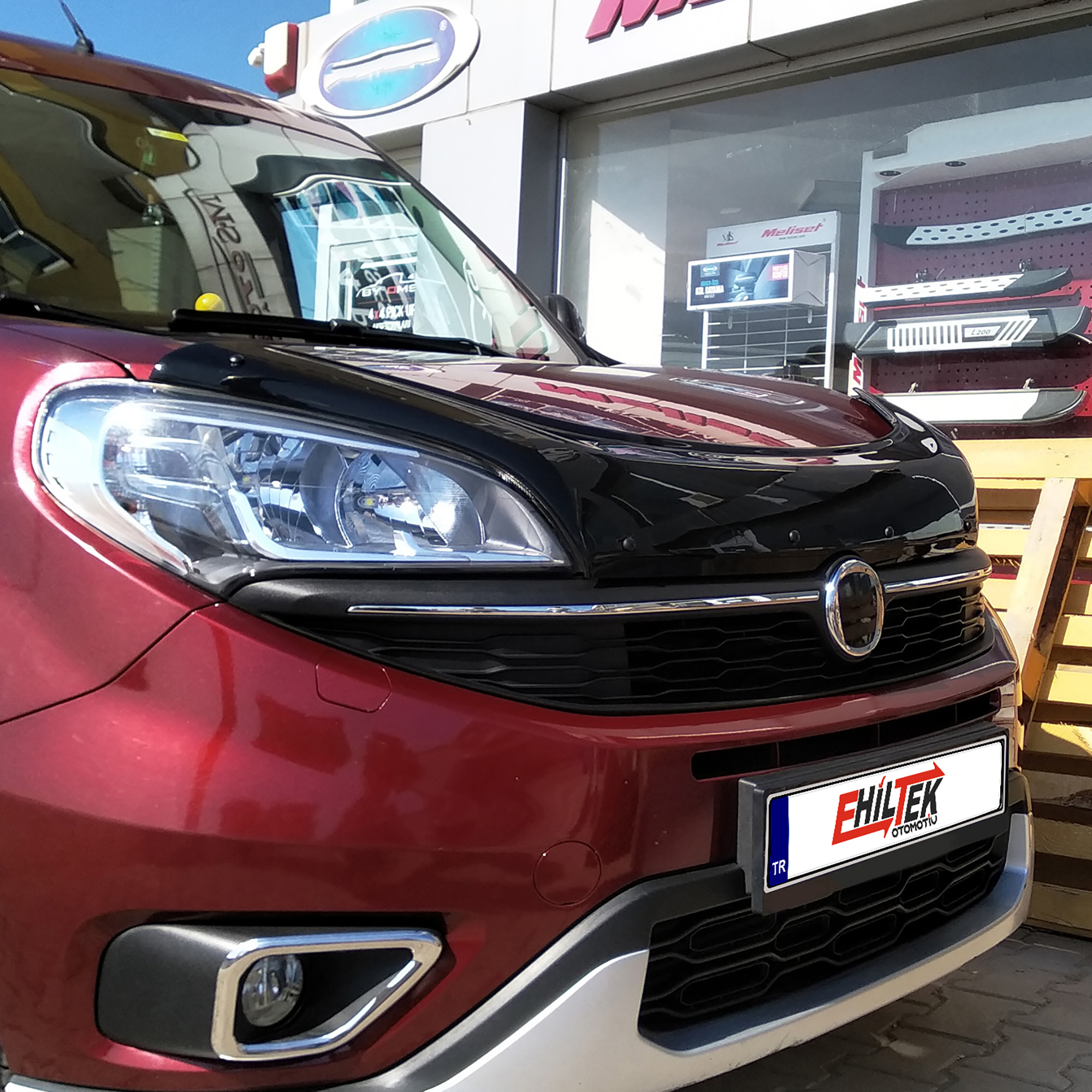 Fiat Doblo (2015+) - Ön Kaput Rüzgarlığı - (1 Parça ABS Plastik) - (TİCARİ-4 mm)