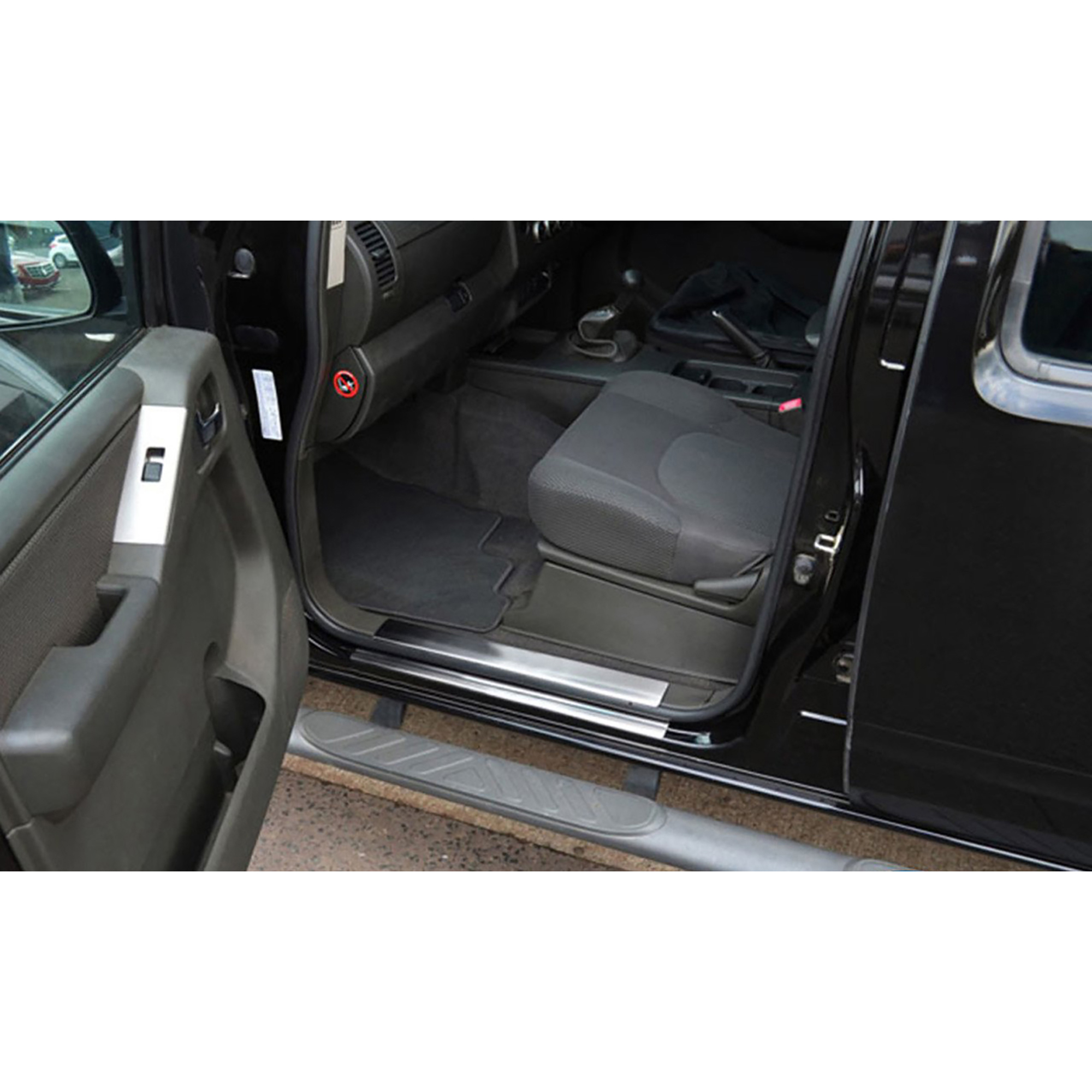 Nissan Navara (2006-2015) - Kapı Eşiği - (8 Parça P. Çelik) - (Pickup)