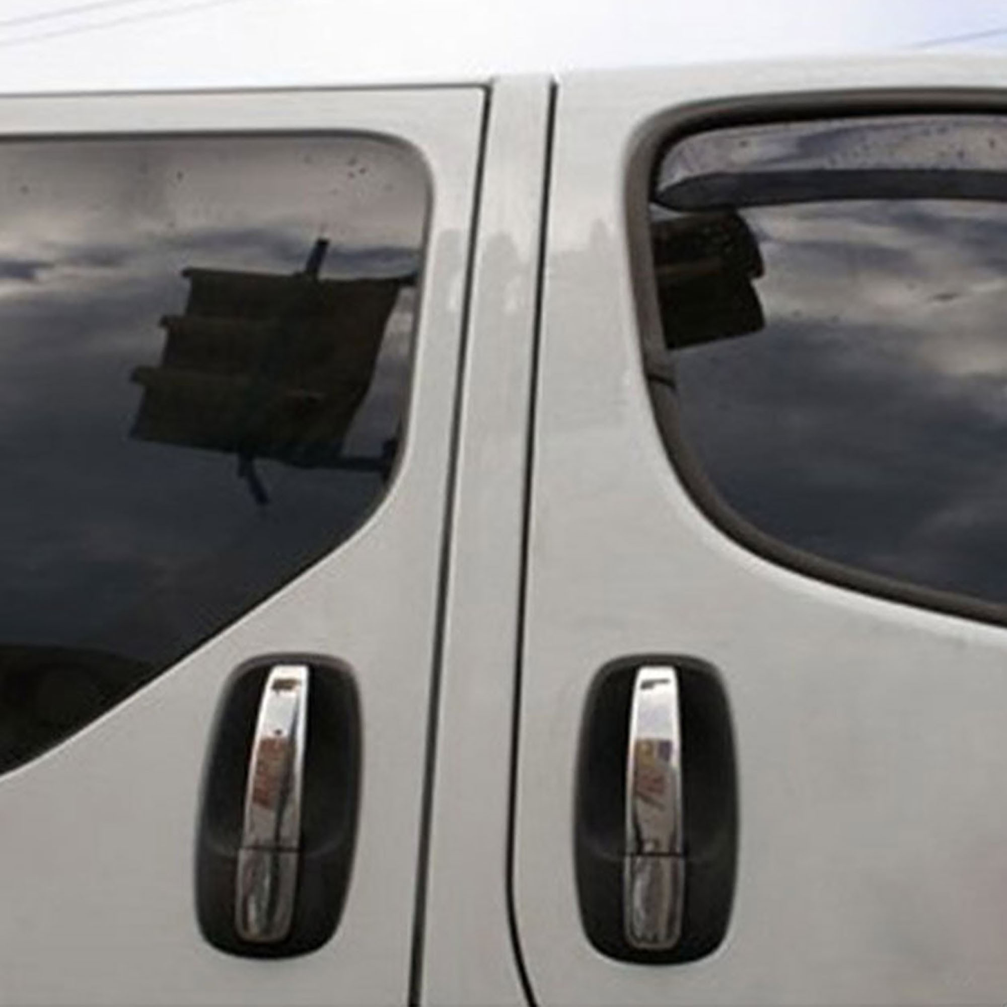 Renault Trafic (2010-2014) - Kapı Kolu - (3 Kapı 6 Parça P. Çelik) - (Facelift-Van-Tek Delikli)
