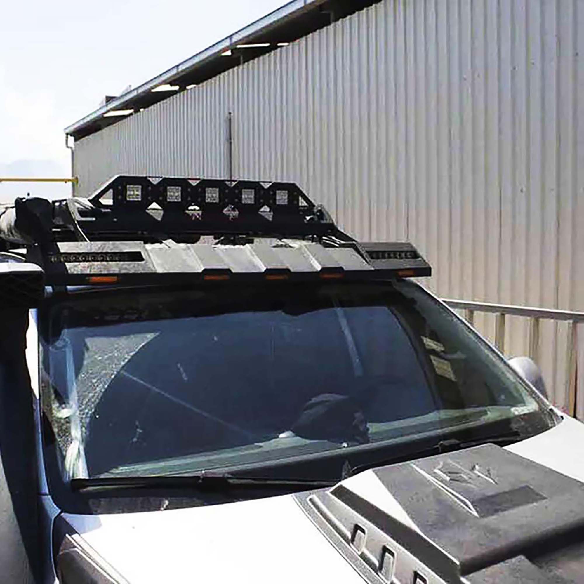 Isuzu D Max (2012-2020) - Ön Cam Güneşliği - (ABS Plastik) - (Pickup-Medium-Işıklı-Dakar Model)