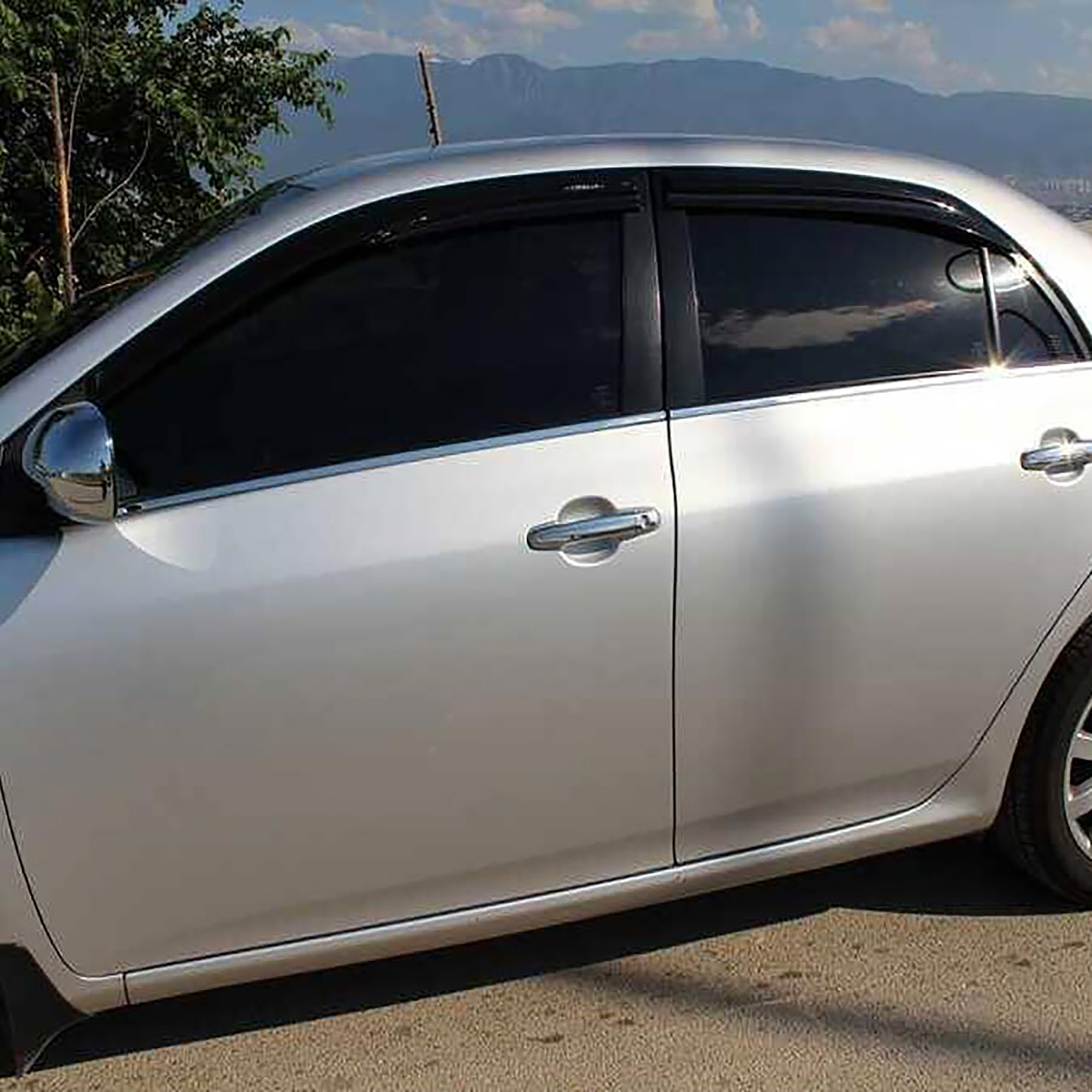 Toyota Corolla (2007-2012) - Cam Çıtası - (4 Parça P. Çelik) - (SD)
